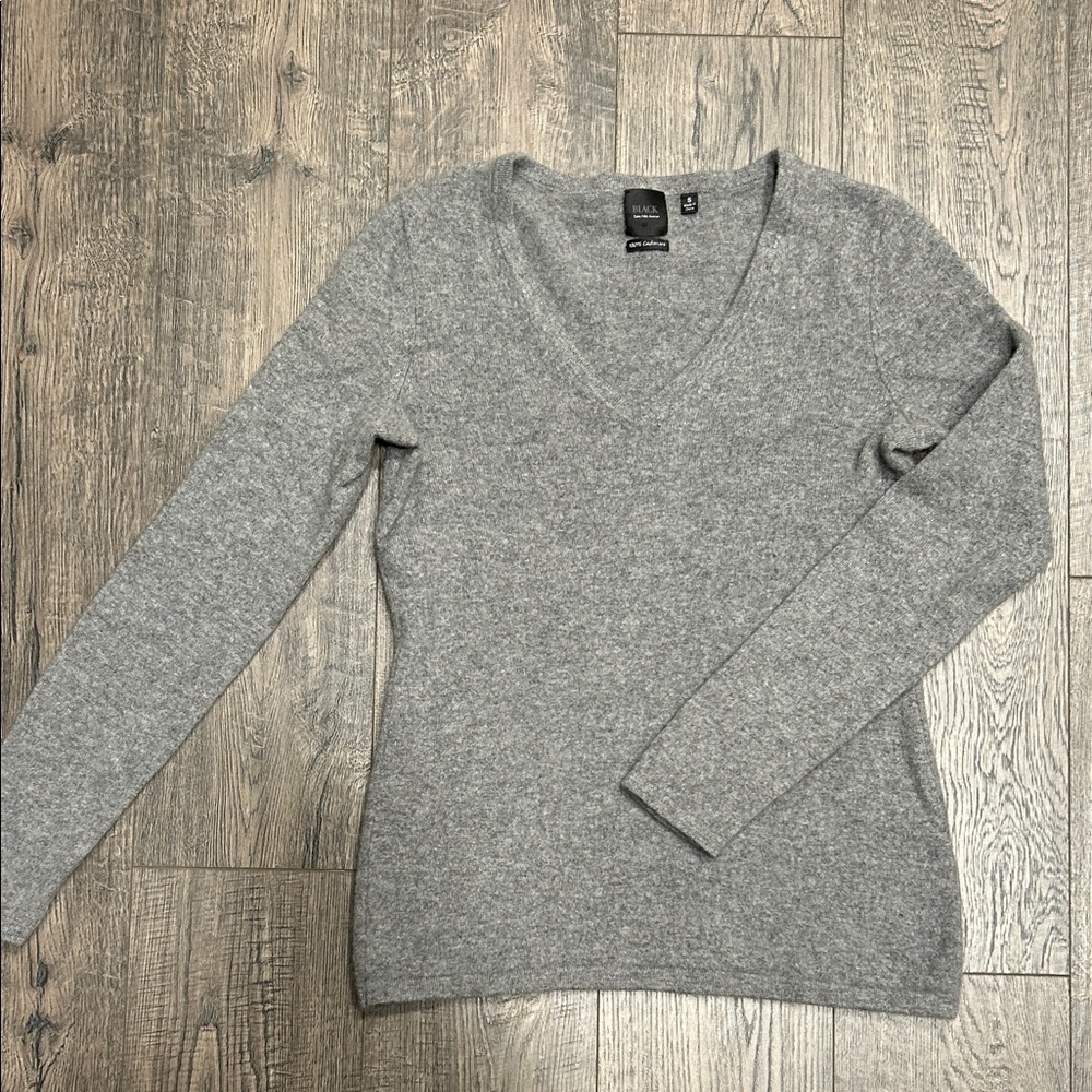 Black Brand Heather Gray V-Neck Sweater